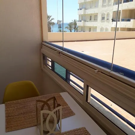 Banana 1a Linea De Playa *